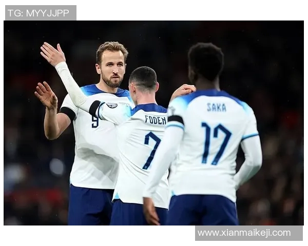 英格兰足球帅哥球星风采：从哈里凯恩到菲尔福登的魅力之旅